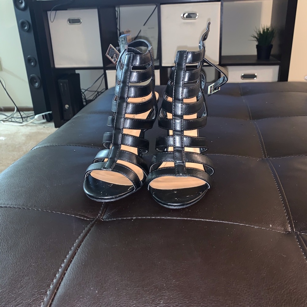 Heels - Picture 2 of 2